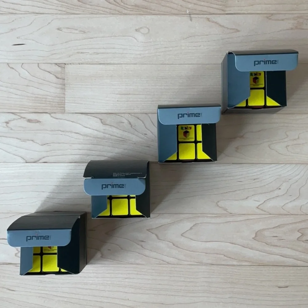 4 Rubik’s Cubes - Picture 4 of 6
